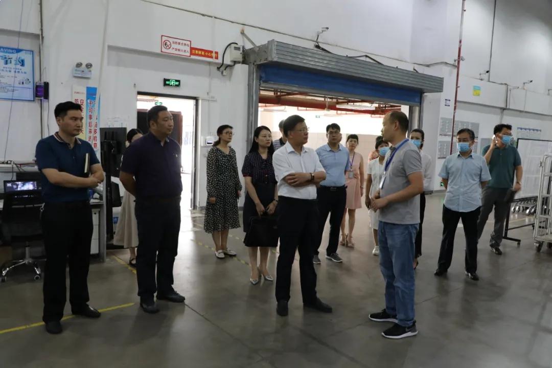 郑州经开区党工委副书记,管委会主任李小虎到河南保税集团调研